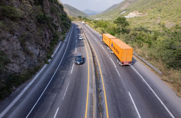 Diputados piden reforzar vigilancia en obras de la autopista Colima-Manzanillo