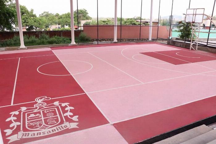 Manzanillo avanza en recuperación de cancha deportiva en El Colomo; suma más de 20 espacios deportivos recuperados