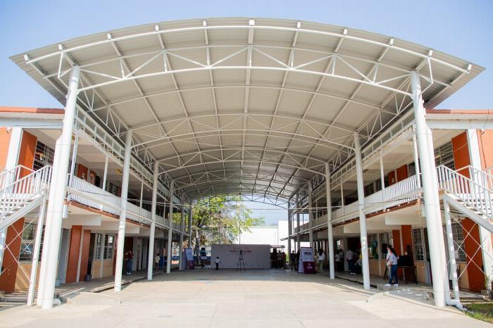 Habrá suspensión de clases el 1, 4 y 5 de mayo en educación básica en el estado de Colima