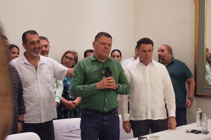 Virgilio desmiente a la dirigencia nacional del PVEM: en Colima no harán alianza con Morena-PT