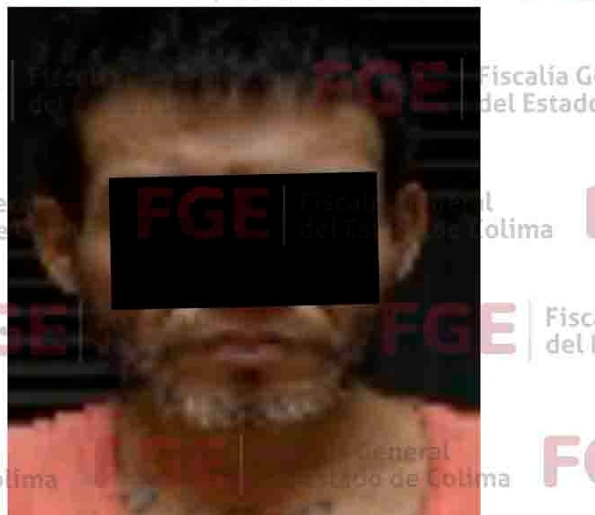 Aseguran más de 100 envoltorios con droga, 2 vehículos, un arma y máquinas tragamonedas 